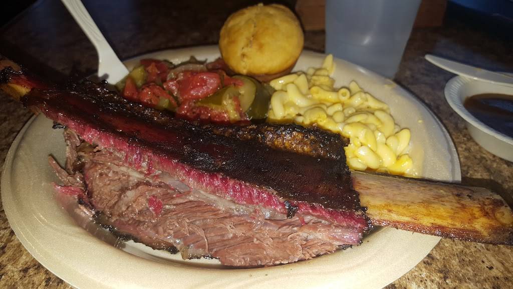 Silverado Smokehouse | restaurant | 4522 Weber Rd, Corpus Christi, TX 78411, USA | 3618556464 OR +1 361-855-6464