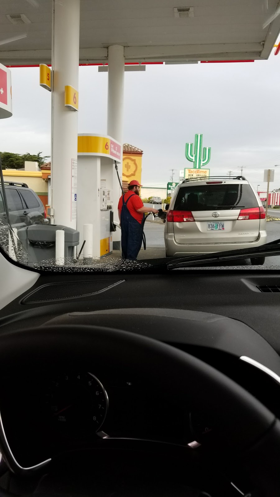 Shell | restaurant | 860 S Roosevelt Dr, Seaside, OR 97138, USA | 5037387300 OR +1 503-738-7300