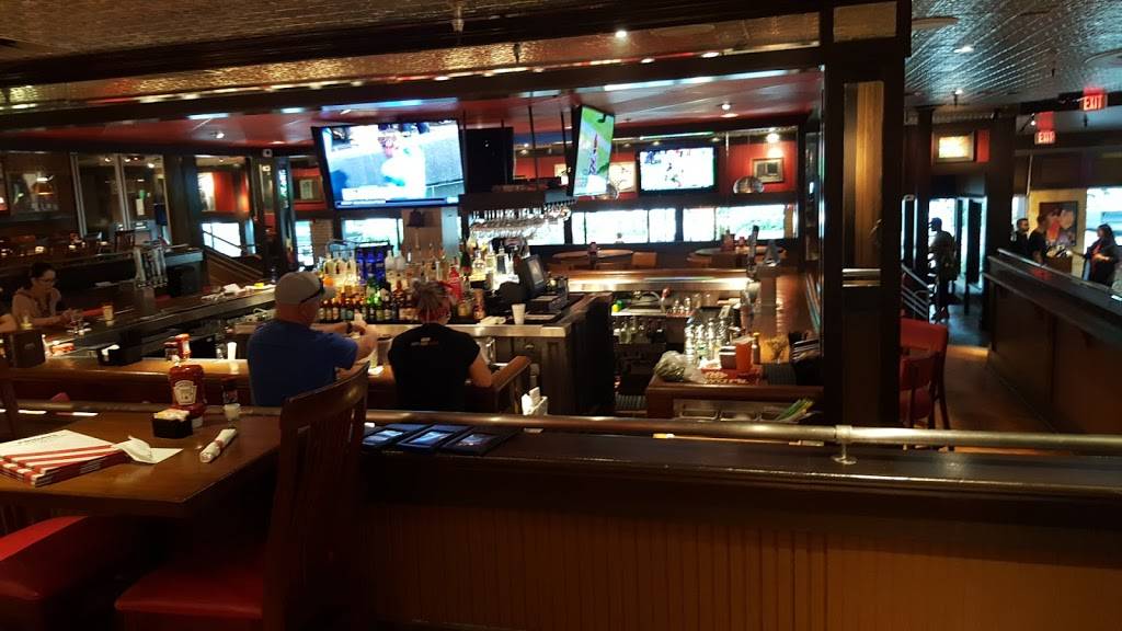 TGI Fridays | restaurant | 2000 Evans Rd, Melbourne, FL 32904, USA | 3217238443 OR +1 321-723-8443