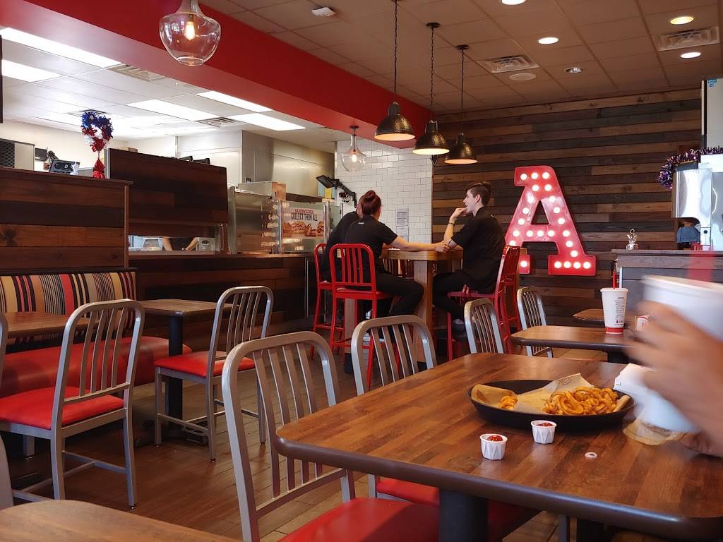 Arbys | restaurant | 301 White House Crossing Way Suite A, White House, TN 37188, USA | 6156725253 OR +1 615-672-5253