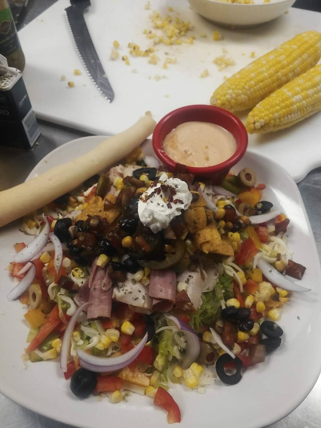 Sandra Ds Italian Garden | restaurant | 1330 Main St, Auburn, IN 46706, USA | 2609277282 OR +1 260-927-7282