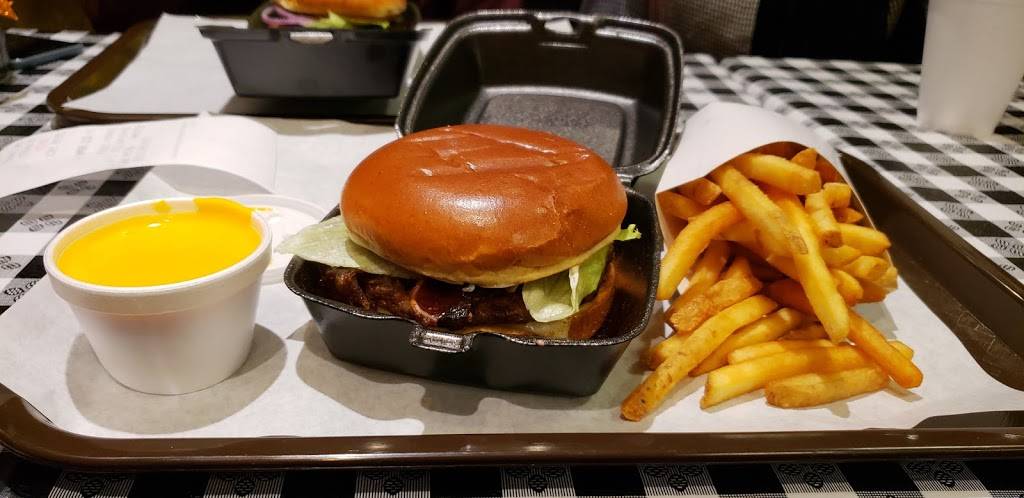 Burger City | restaurant | 6456 College Rd, Lisle, IL 60532, USA | 6308579599 OR +1 630-857-9599