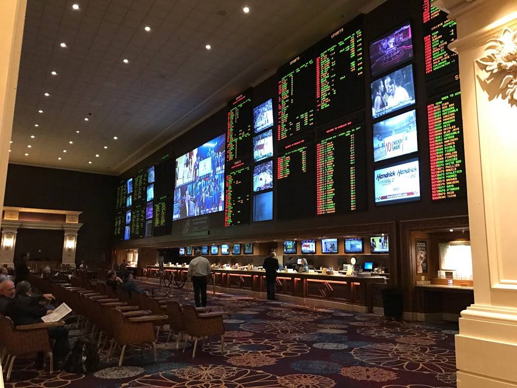 Sports Book Grill | restaurant | 3950 S Las Vegas Blvd, Las Vegas, NV 89119, USA | 7026327777 OR +1 702-632-7777