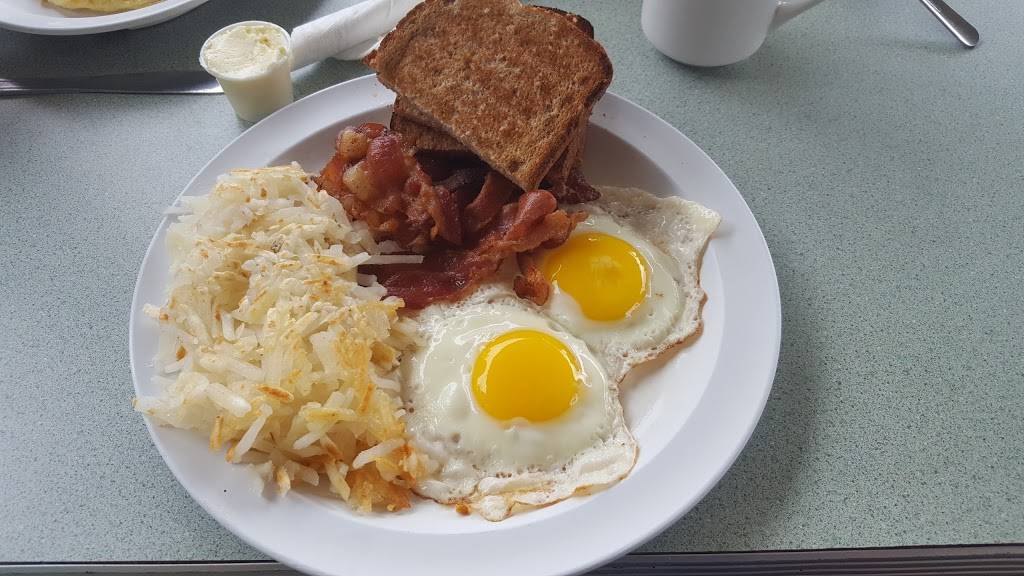 Evelyns-Key Largo | restaurant | 103360 Overseas Hwy, Key Largo, FL 33037, USA | 3054511691 OR +1 305-451-1691