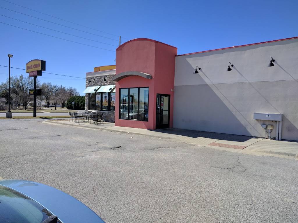 Taco Johns | restaurant | 420 E 30th Ave, Hutchinson, KS 67502, USA | 6202597270 OR +1 620-259-7270