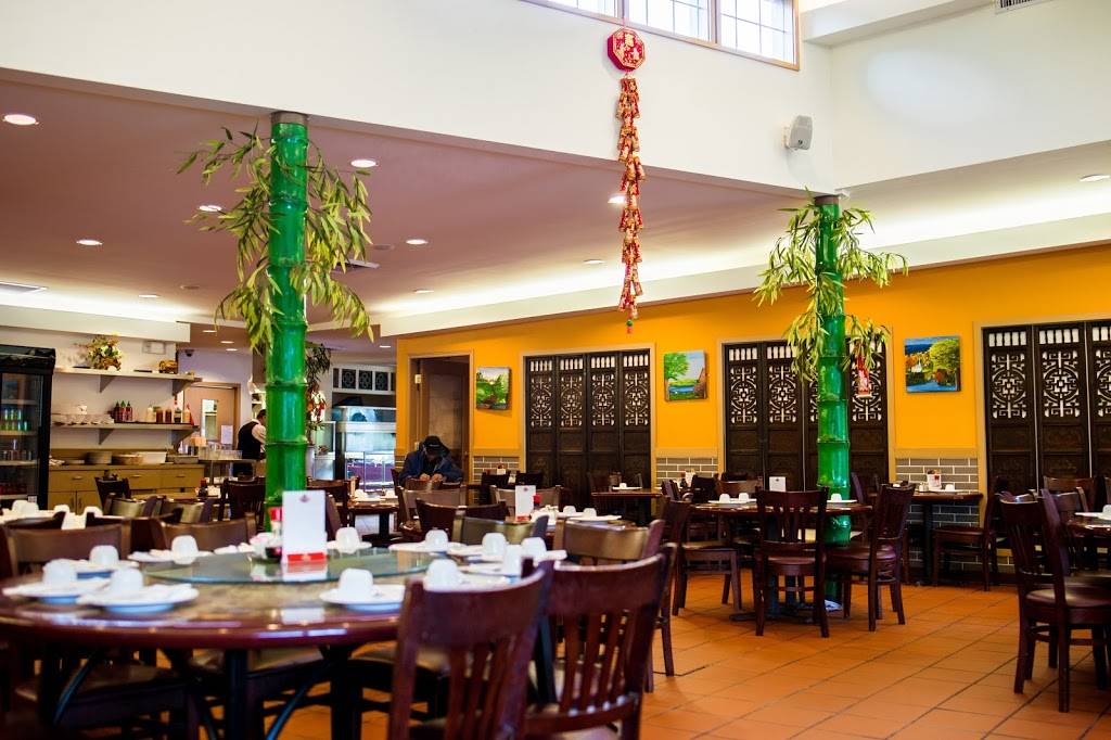 Bamboo Village Restaurant | restaurant | 4900 Stone Way N, Seattle, WA 98103, USA | 2066328888 OR +1 206-632-8888