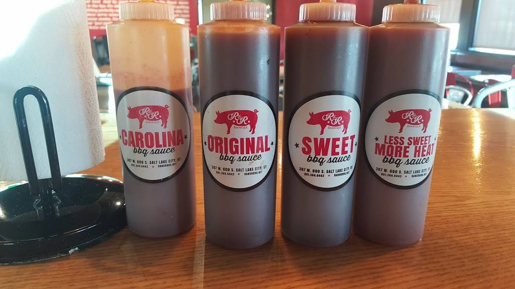 R&R BBQ | restaurant | 10646 Jerry Seiner Rd, South Jordan, UT 84095, USA | 8015239500 OR +1 801-523-9500