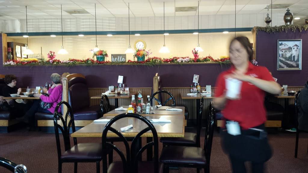 Liberty Family Restaurant | restaurant | 1131 Shooting Park Rd, Peru, IL 61354, USA | 8152243240 OR +1 815-224-3240