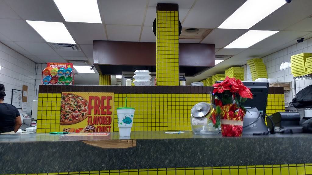 Hungry Howies Pizza | meal delivery | 3007 Cypress Gardens Rd, Winter Haven, FL 33884, USA | 8633242055 OR +1 863-324-2055