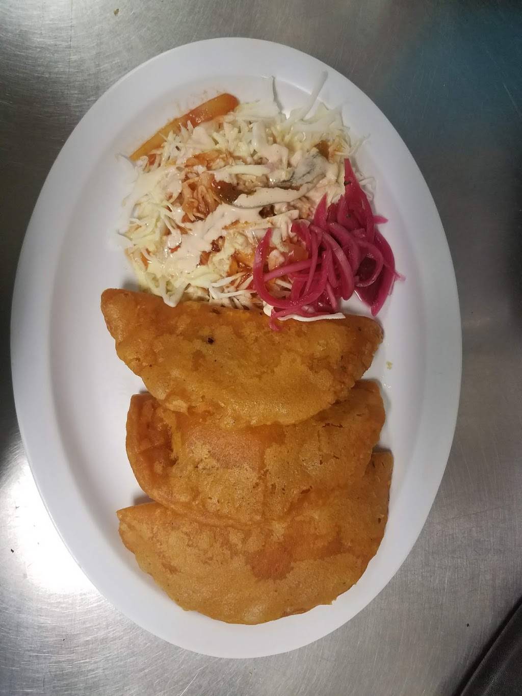 El Merendero | restaurant | 3000 South Fwy, Fort Worth, TX 76104, USA | 8173784280 OR +1 817-378-4280