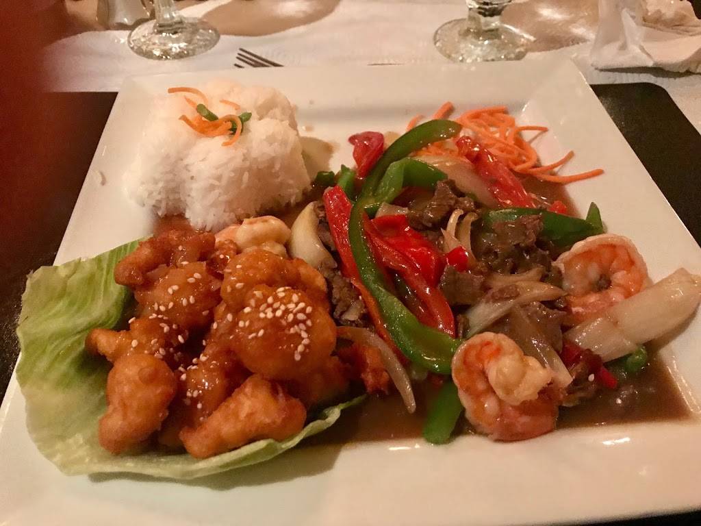 Restaurant Lotus Sélect | restaurant | 492 Rue Cambronne, Québec, QC G1E 6X1, Canada | 4186601068 OR +1 418-660-1068