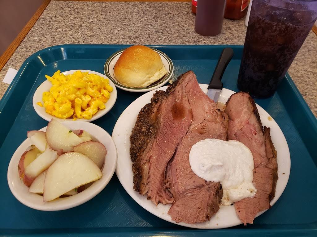 Circle B Ranch BBQ | restaurant | New, 649 Airport Rd, Fletcher, NC 28732, USA | 8286872323 OR +1 828-687-2323