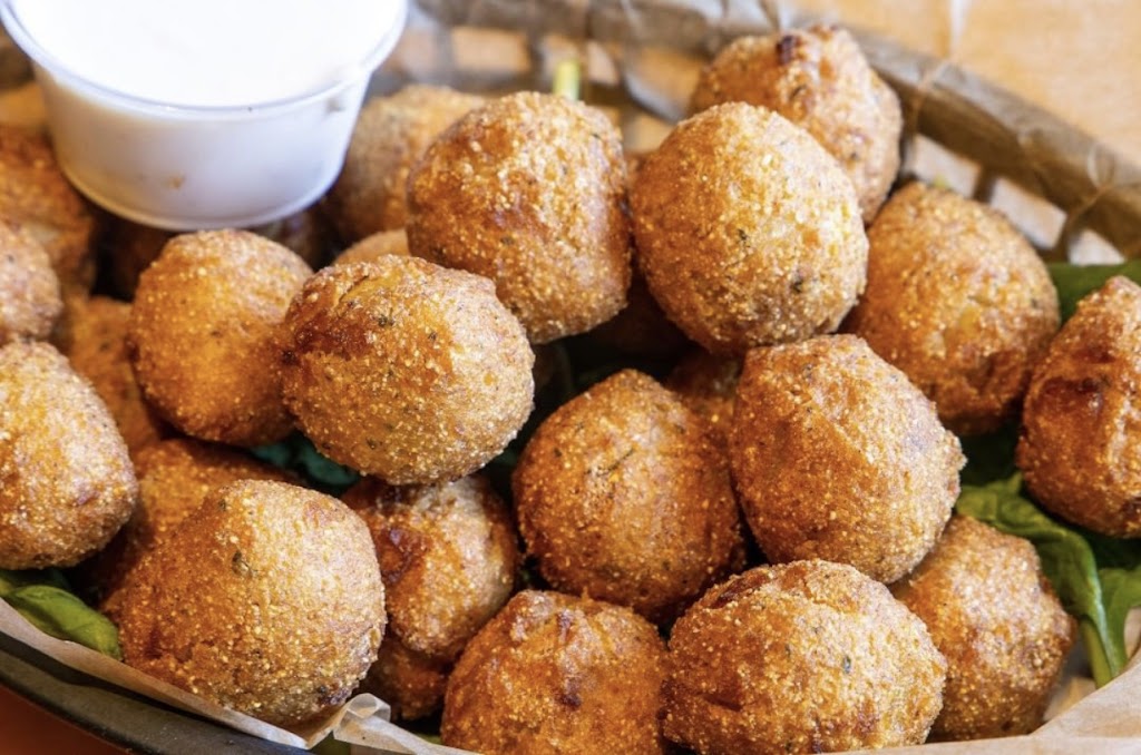 Porkchop West Loop | restaurant | 1132 W Grand Ave, Chicago, IL 60642, USA | 3127339333 OR +1 312-733-9333