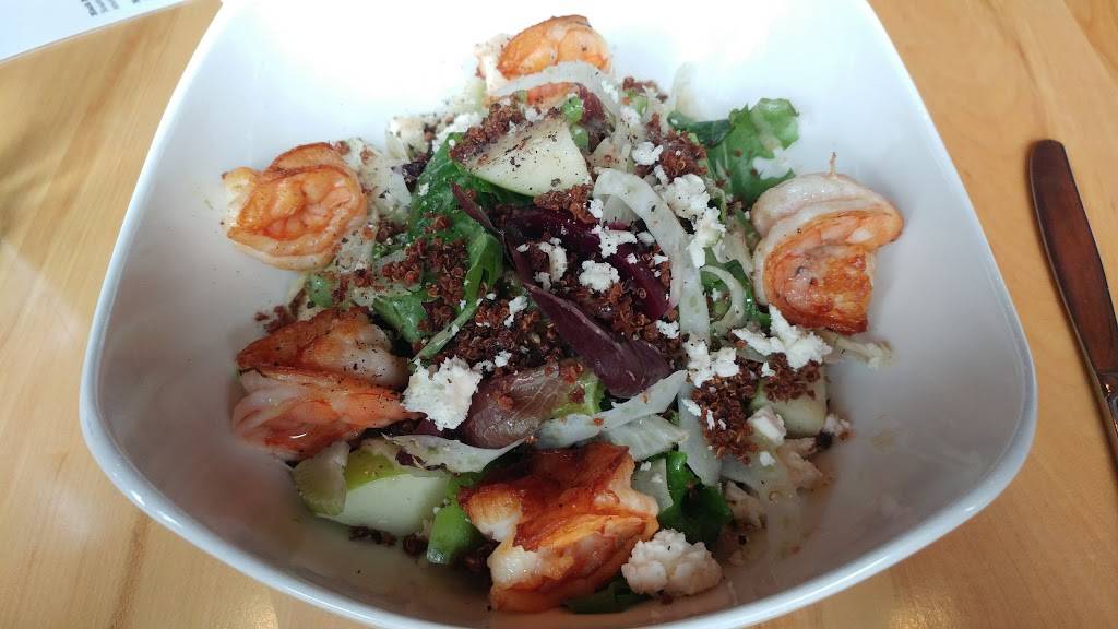 Roots | restaurant | 55 Washington St, Rutland, VT 05701, USA | 8027477414 OR +1 802-747-7414