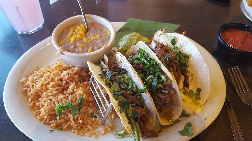 Cristinas Fine Mexican Restaurant | restaurant | 2317 N Tarrant Pkwy #419, Fort Worth, TX 76177, USA | 6823163355 OR +1 682-316-3355