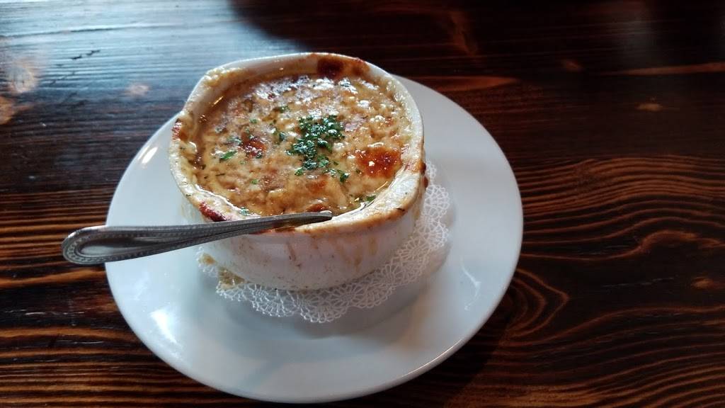 Henrys Tavern | restaurant | 19 Front St, Ballston Spa, NY 12020, USA | 5183093584 OR +1 518-309-3584