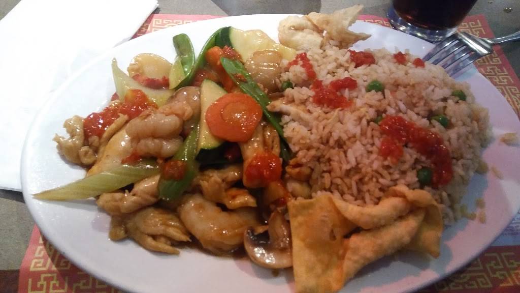 Golden Dragon Restaurant | restaurant | 353 W Main St G, Woodland, CA 95695, USA | 5306662828 OR +1 530-666-2828