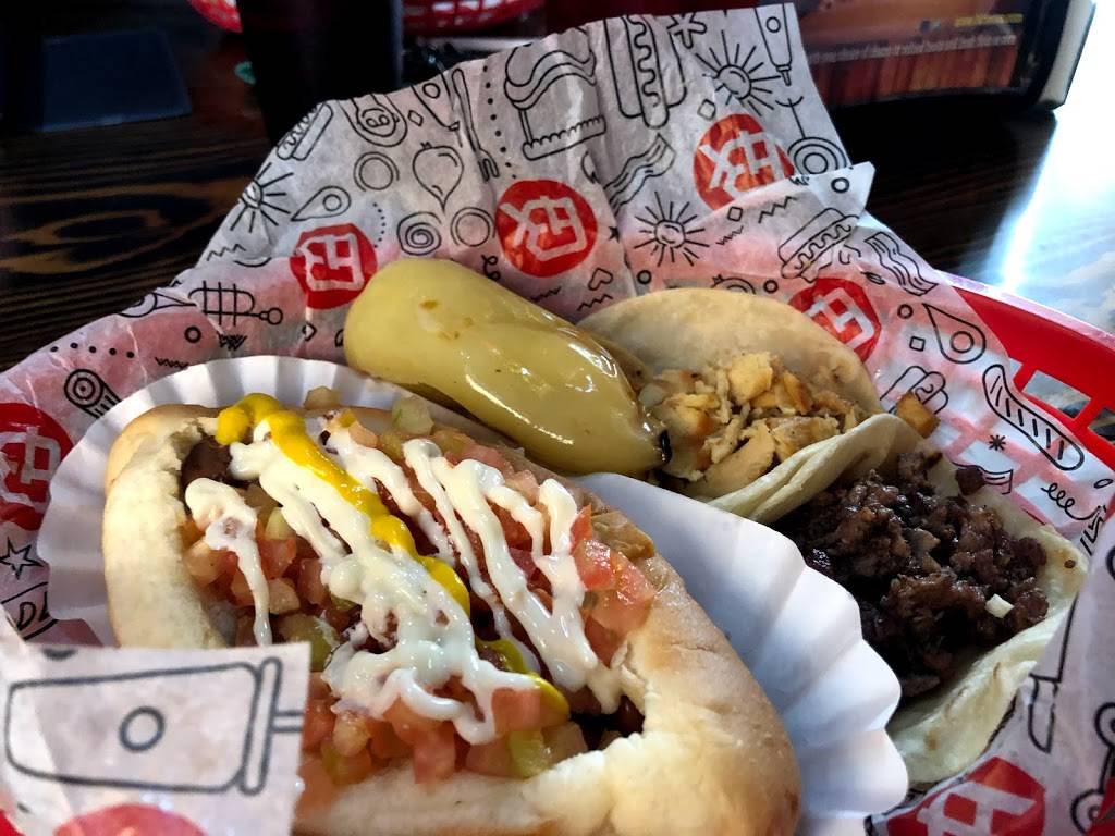 BK Carne Asada & Hot Dogs 1st Ave. | restaurant | 2680 N 1st Ave, Tucson, AZ 85719, USA | 5202072245 OR +1 520-207-2245