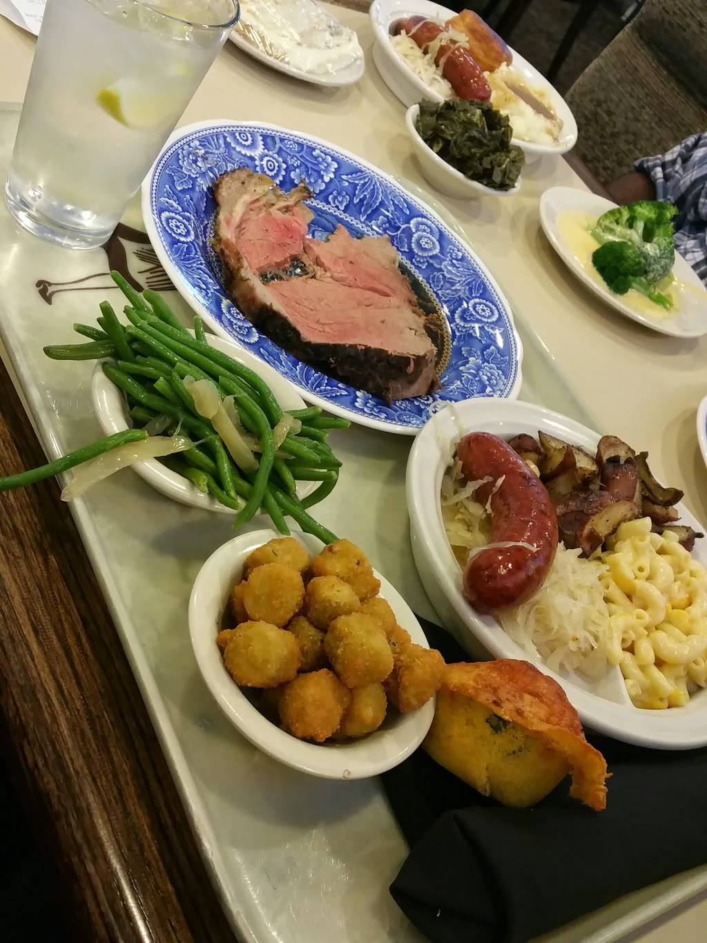 Highland Park Cafeteria | bakery | 1200 N Buckner Blvd, Dallas, TX 75218, USA | 2143245000 OR +1 214-324-5000