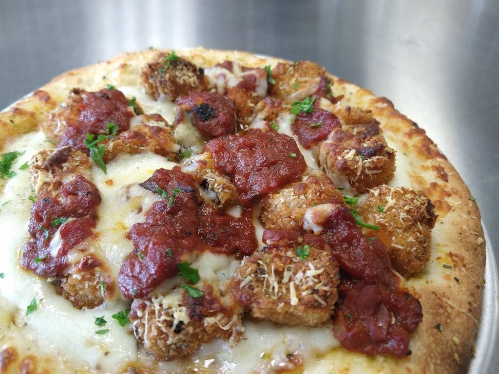 Dough Pizzeria and Juicery | restaurant | 521 Church Ln, Yeadon, PA 19050, USA | 4844623251 OR +1 484-462-3251