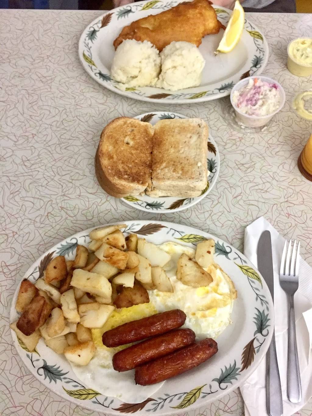 Basells Restaurant & Tavern | restaurant | 4880 Victoria Ave, Niagara Falls, ON L2E 4C5, Canada | 9053567501 OR +1 905-356-7501