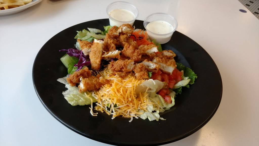 Steak n Shake | restaurant | 2209 Oakton St, Evanston, IL 60202, USA | 8474240111 OR +1 847-424-0111