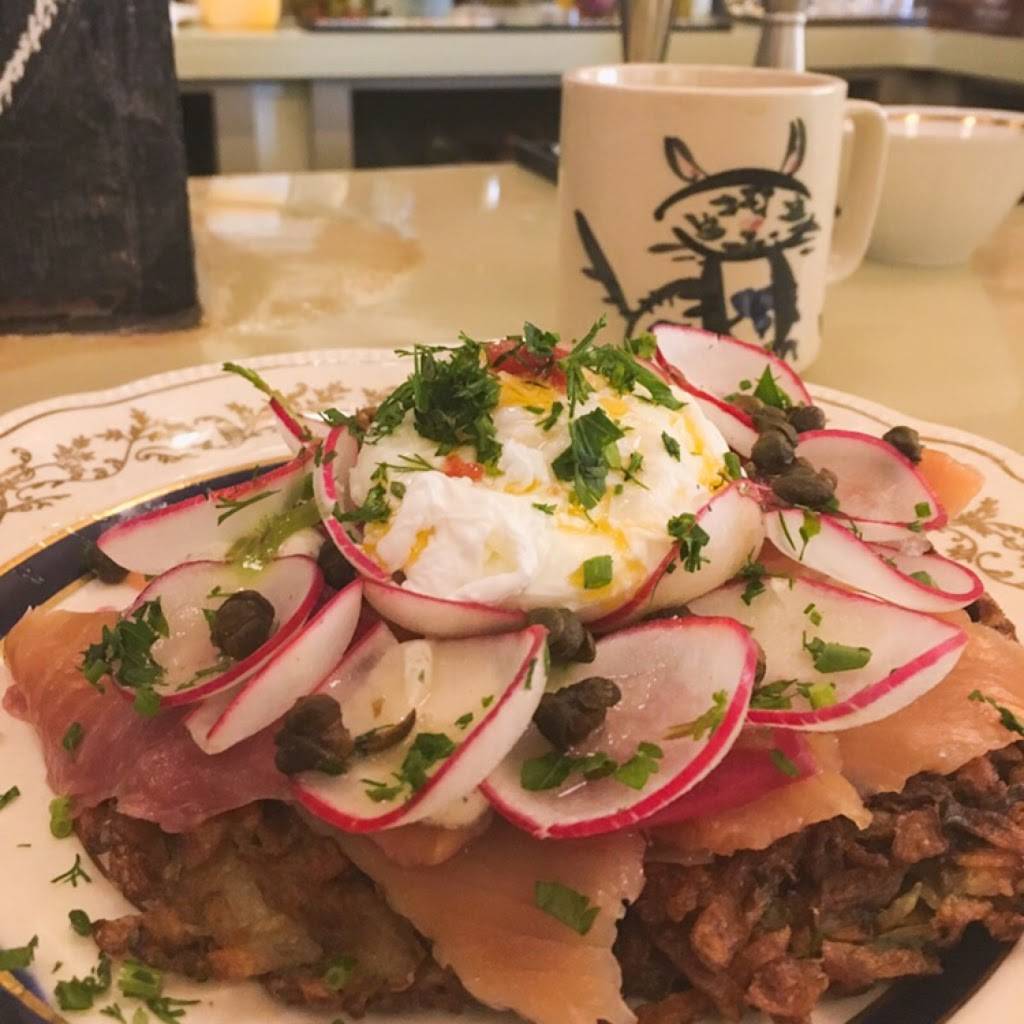 City Betty | restaurant | 1352 Danforth Ave, Toronto, ON M4J 1M9, Canada | 6472713949 OR +1 647-271-3949