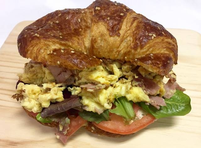 La Bottega Mineola | restaurant | 100 Main St, Mineola, NY 11501, USA | 5167439105 OR +1 516-743-9105