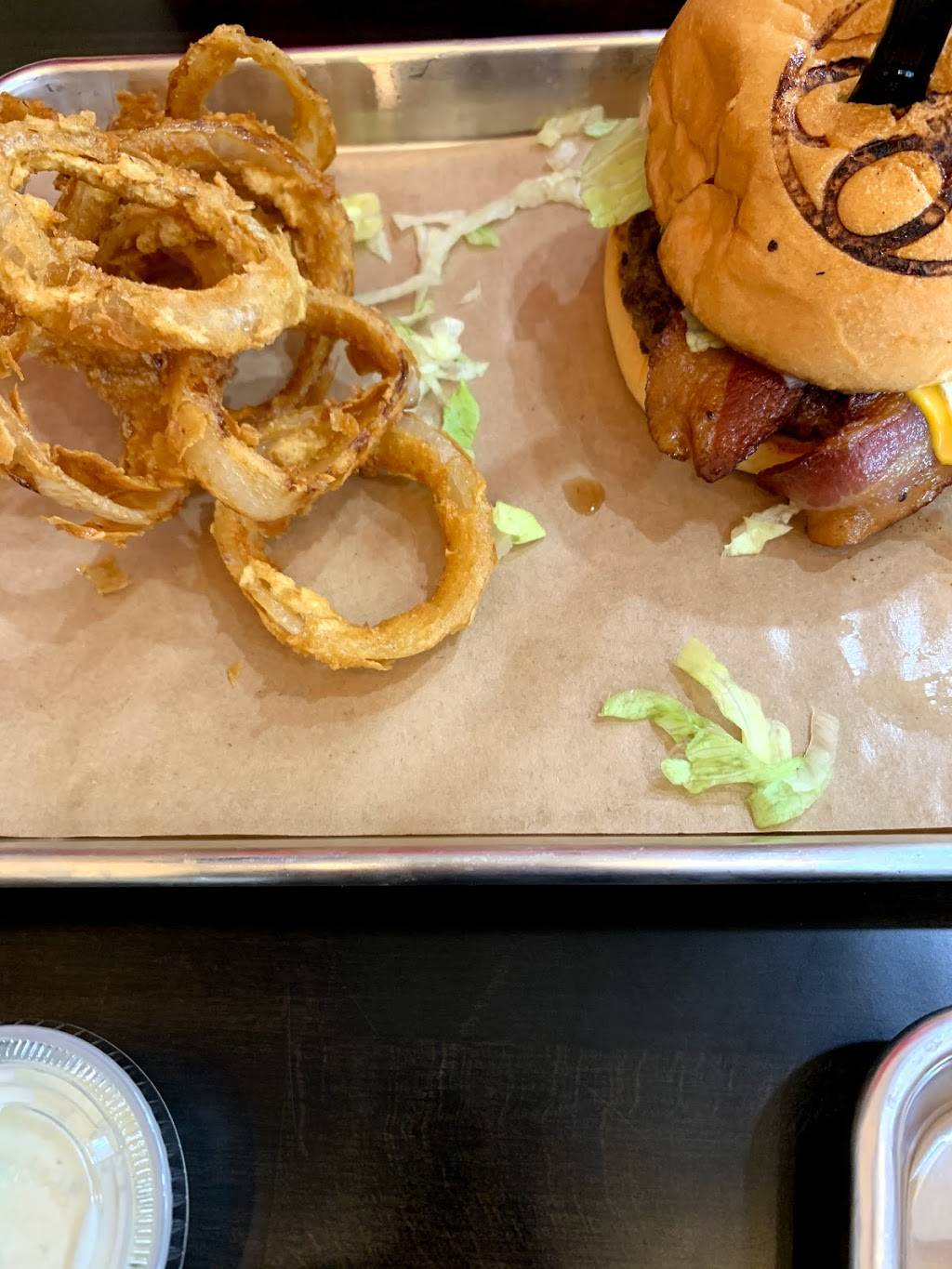 Branded Burger Co. | restaurant | 1831 E Broad St Ste#105, Mansfield, TX 76063, USA | 6824223594 OR +1 682-422-3594
