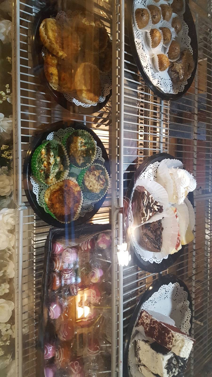 The CoffeeHouse and Salon Systems | cafe | 1333 Central Park Dr #127, OFallon, IL 62269, USA | 6186246343 OR +1 618-624-6343