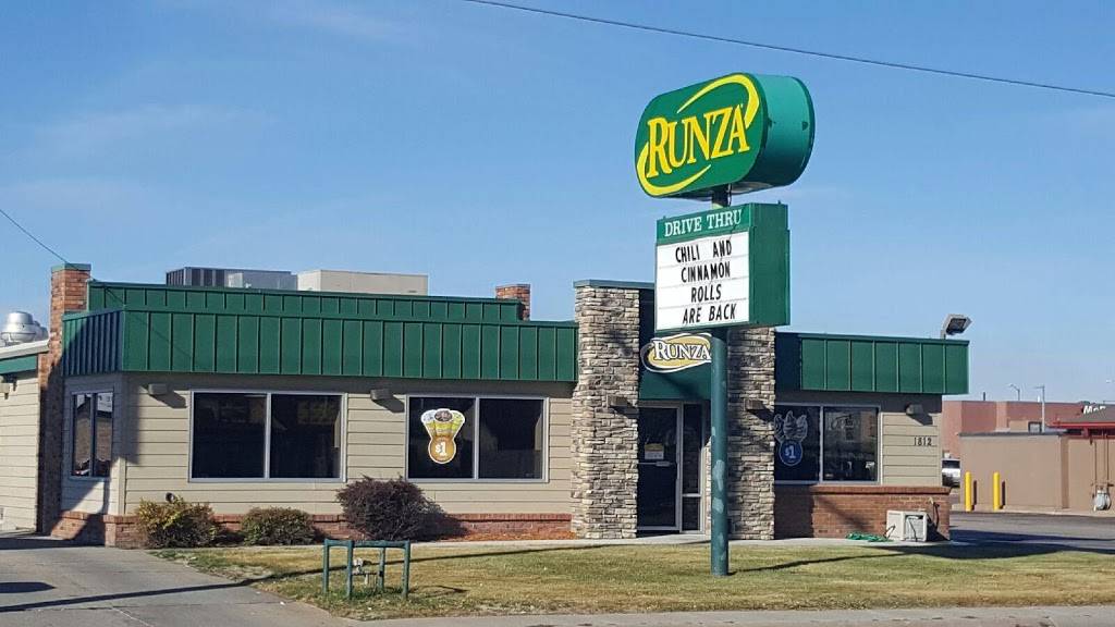 Runza Restaurant | restaurant | 1812 N Webb Rd, Grand Island, NE 68801, USA | 3083846111 OR +1 308-384-6111