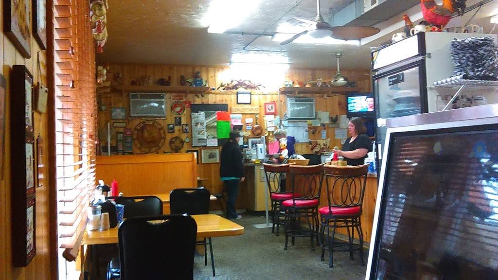 Smokeys Country Diner | restaurant | 561 17th Ave, East Moline, IL 61244, USA | 3099129001 OR +1 309-912-9001