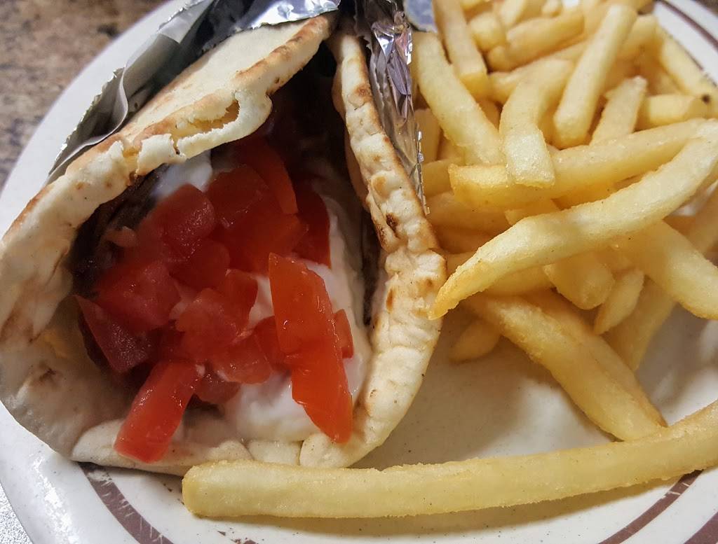 Steves Family Diner | restaurant | 2900 S Washington Ave, Titusville, FL 32780, USA | 3212683011 OR +1 321-268-3011