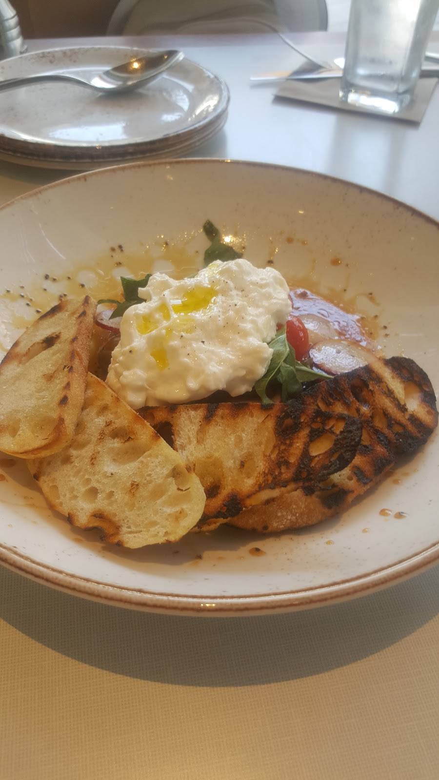 Bar Verde | restaurant | 10250 CA-2, Los Angeles, CA 90067, USA | 4242041316 OR +1 424-204-1316