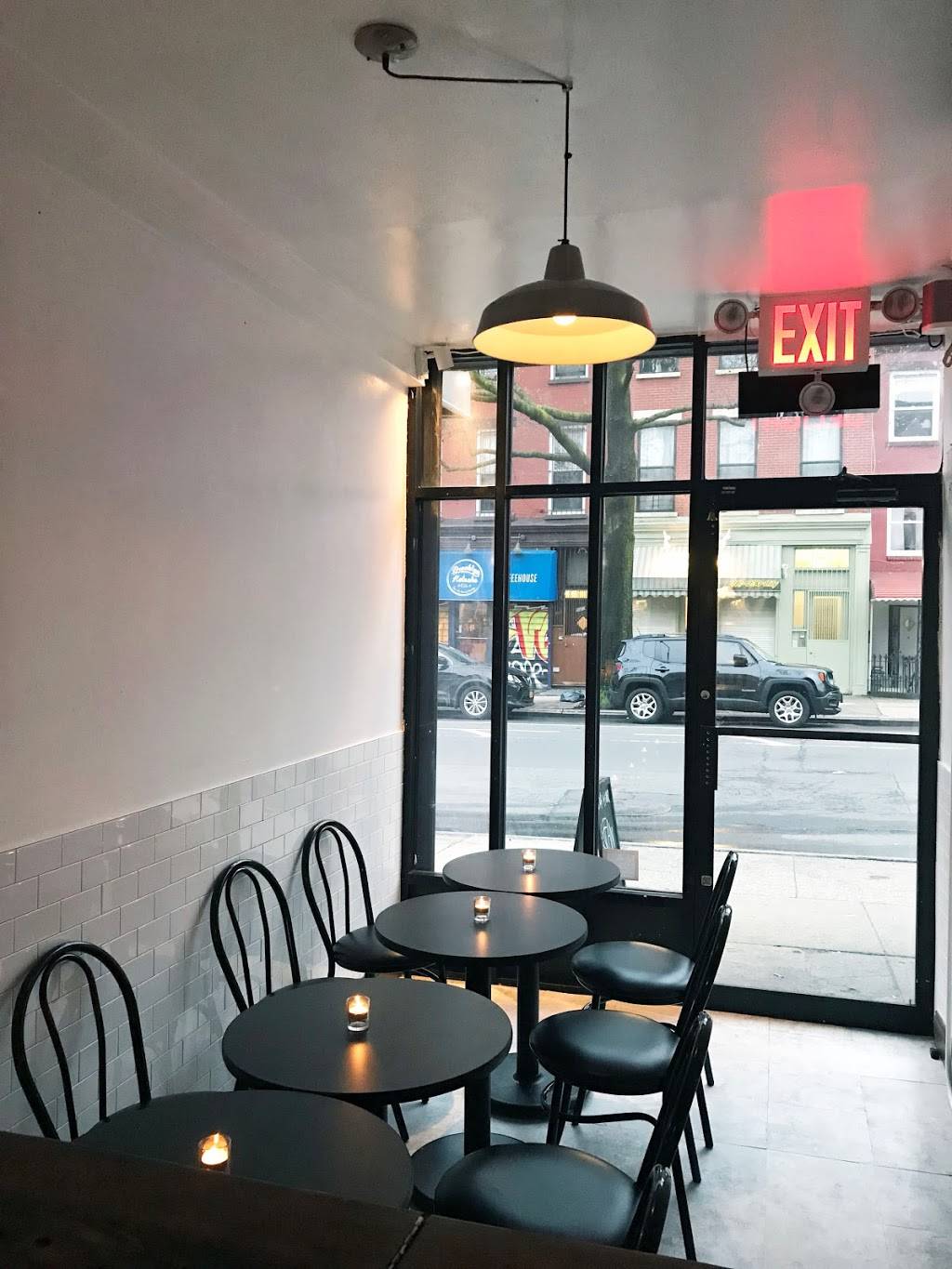 Fan Fried Rice Bar | meal takeaway | 525 Dekalb Ave, Brooklyn, NY 11205, USA | 9292902197 OR +1 929-290-2197