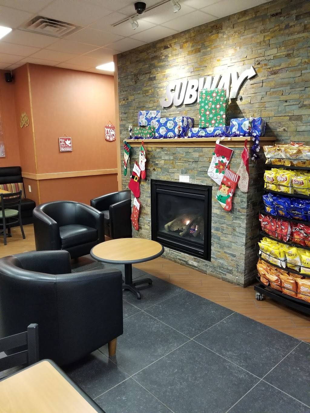Subway | restaurant | 20 S Main St, Manchester, NH 03102, USA | 6034876280 OR +1 603-487-6280