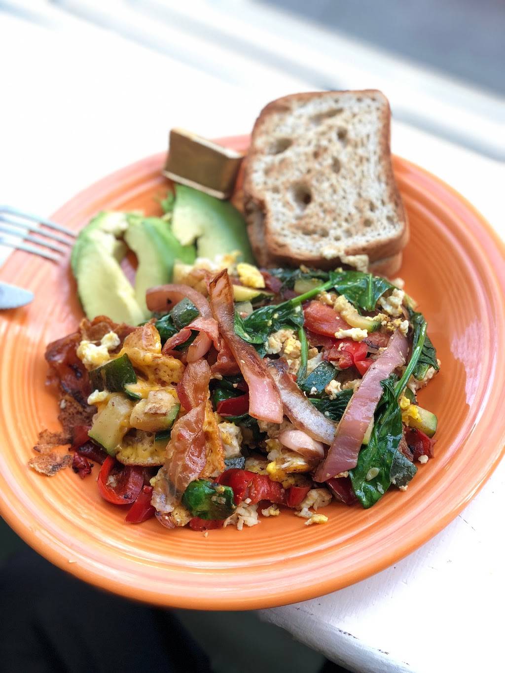 Hazels Kitchen | meal takeaway | 1319 18th St, San Francisco, CA 94107, USA | 4156477941 OR +1 415-647-7941