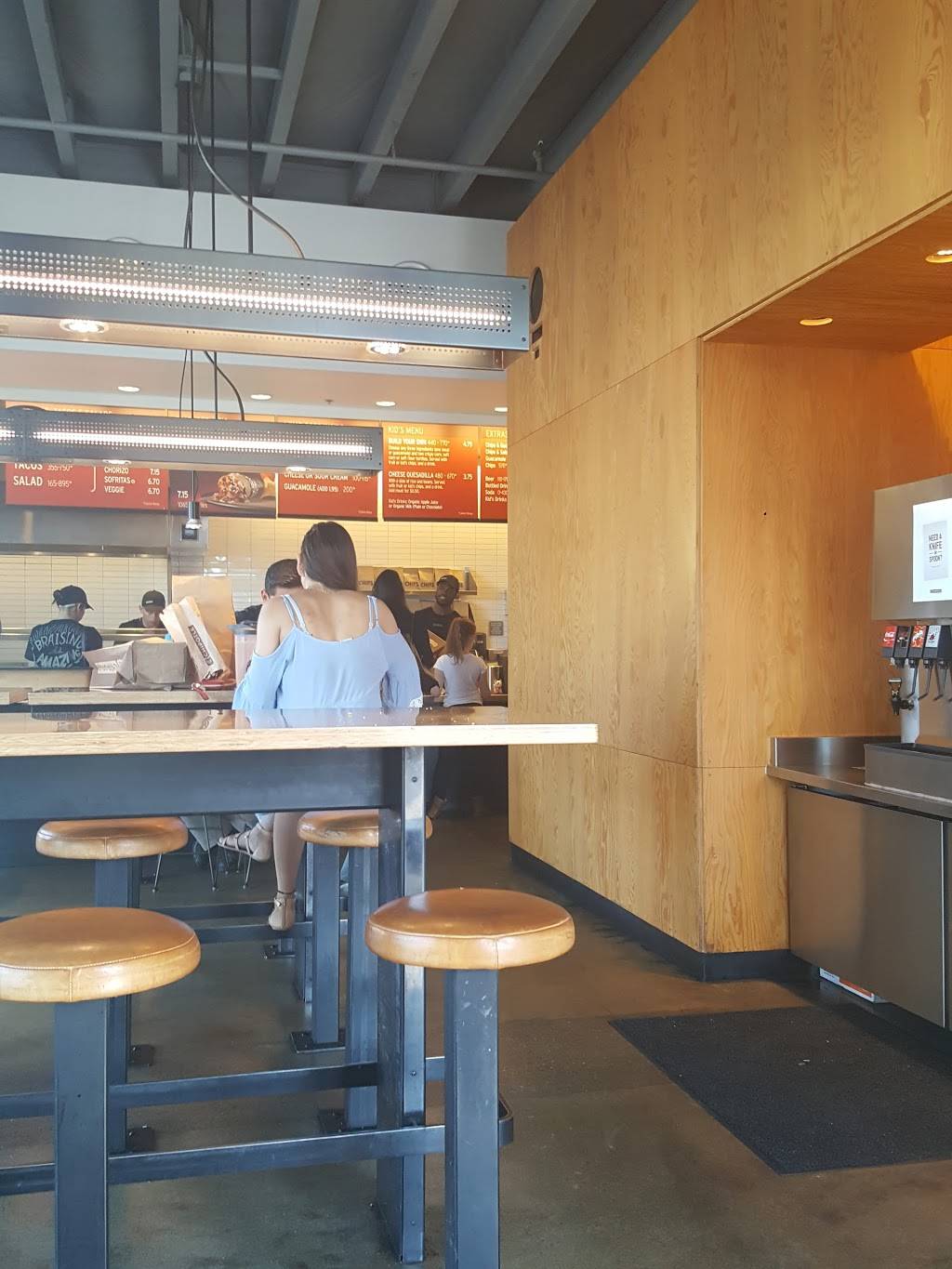 Chipotle Mexican Grill | restaurant | 3110 R St Ste A, Merced, CA 95348, USA | 2097227488 OR +1 209-722-7488
