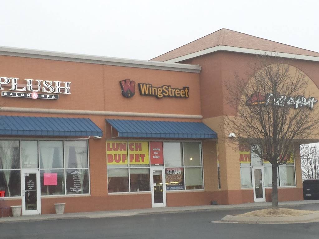 Wing Street | meal takeaway | 10400 S Western Ave # 9, Oklahoma City, OK 73139, USA | 4057358600 OR +1 405-735-8600