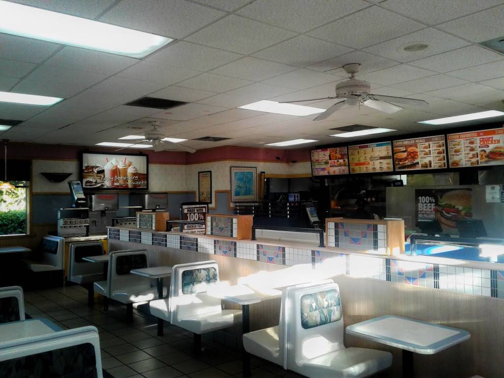 Burger King | restaurant | 11650 SW 152nd St, Miami, FL 33157, USA | 3052353366 OR +1 305-235-3366