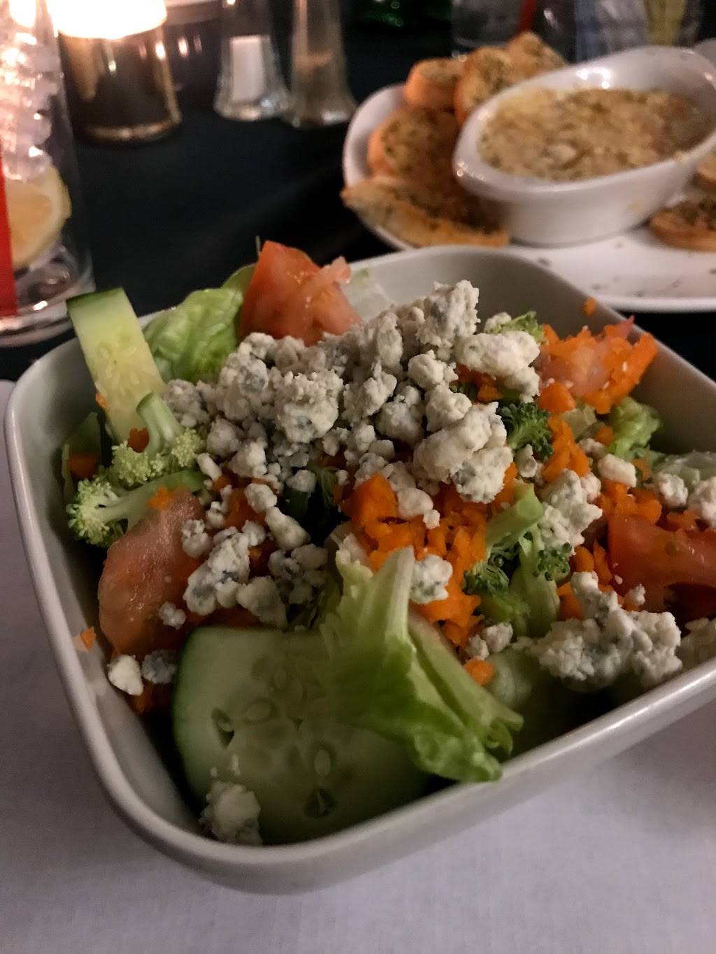 Angela’s on the River | restaurant | 2 6th Ave, St Albans, WV 25177, USA | 3047222244 OR +1 304-722-2244