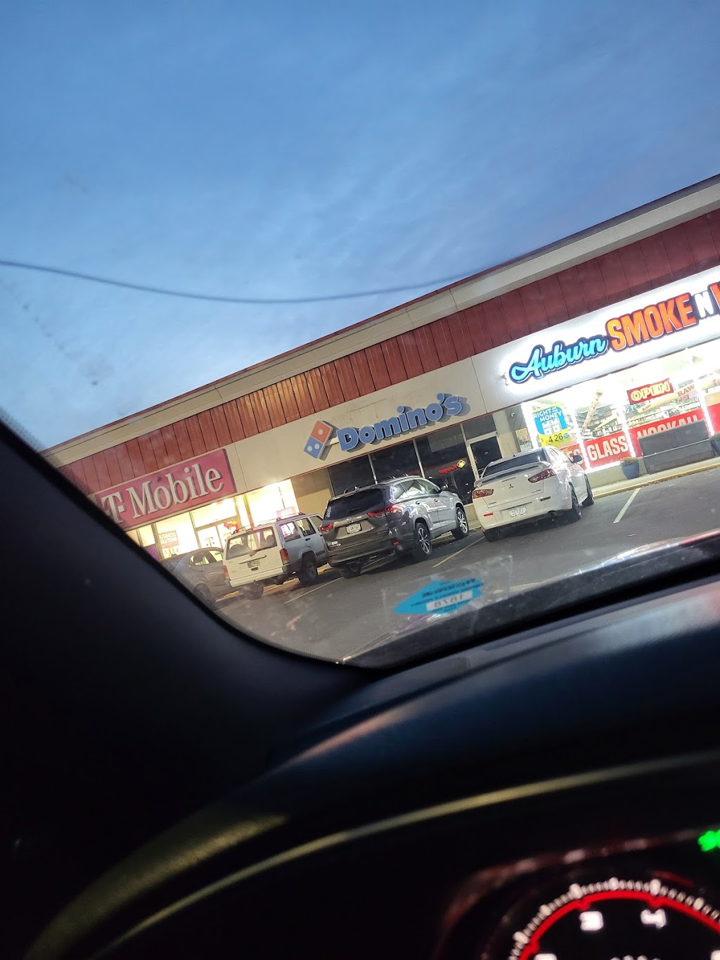 Dominos Pizza | meal takeaway | 1027 W Seventh St, Auburn, IN 46706, USA | 8778839643 OR +1 877-883-9643