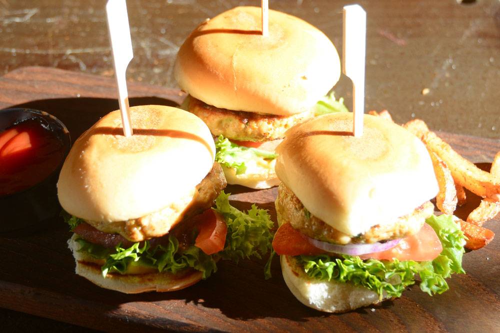 Camber Montclair | restaurant | 6516 Moraga Ave, Oakland, CA 94611, USA | 5103380857 OR +1 510-338-0857