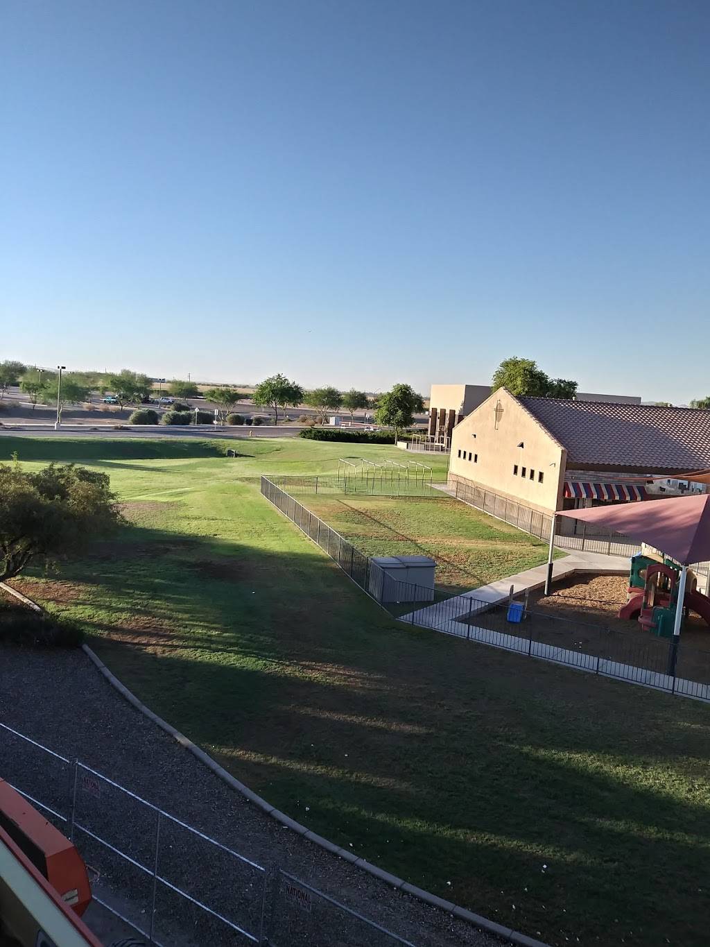 Cactus Yards | restaurant | 4536 E Elliot Rd, Gilbert, AZ 85234, USA | 4805036640 OR +1 480-503-6640