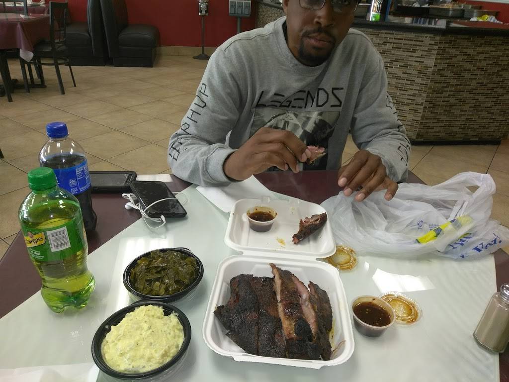 Leons Barbeque | restaurant | 9448 Lanham Severn Rd, Lanham, MD 20706, USA | 3015771322 OR +1 301-577-1322