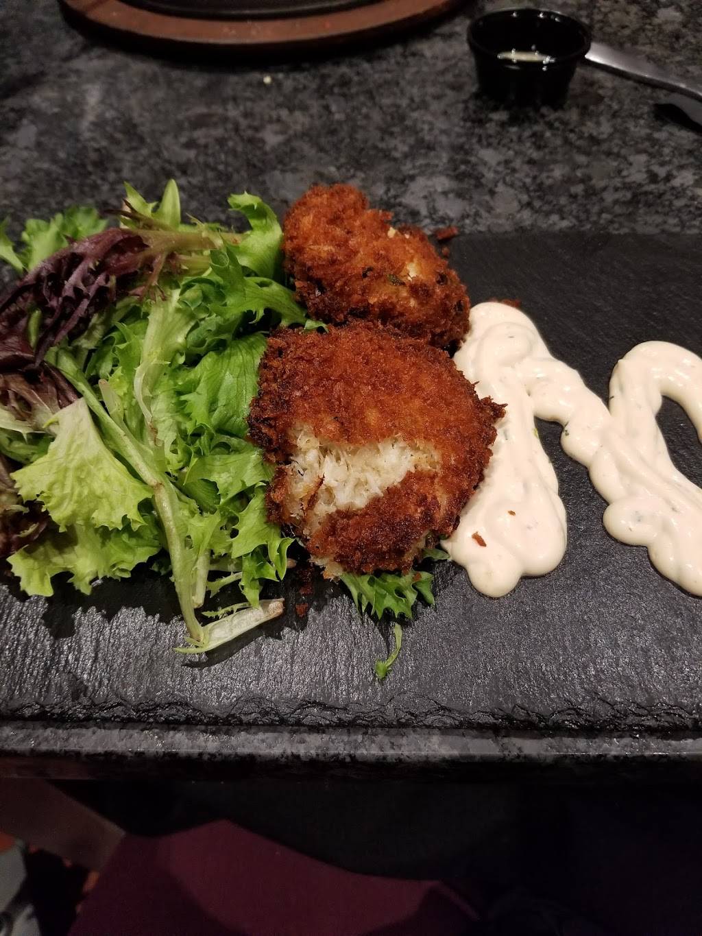 Black Rock Bar & Grill | restaurant | 5001 Monroe St, Toledo, OH 43623, USA | 4197207625 OR +1 419-720-7625