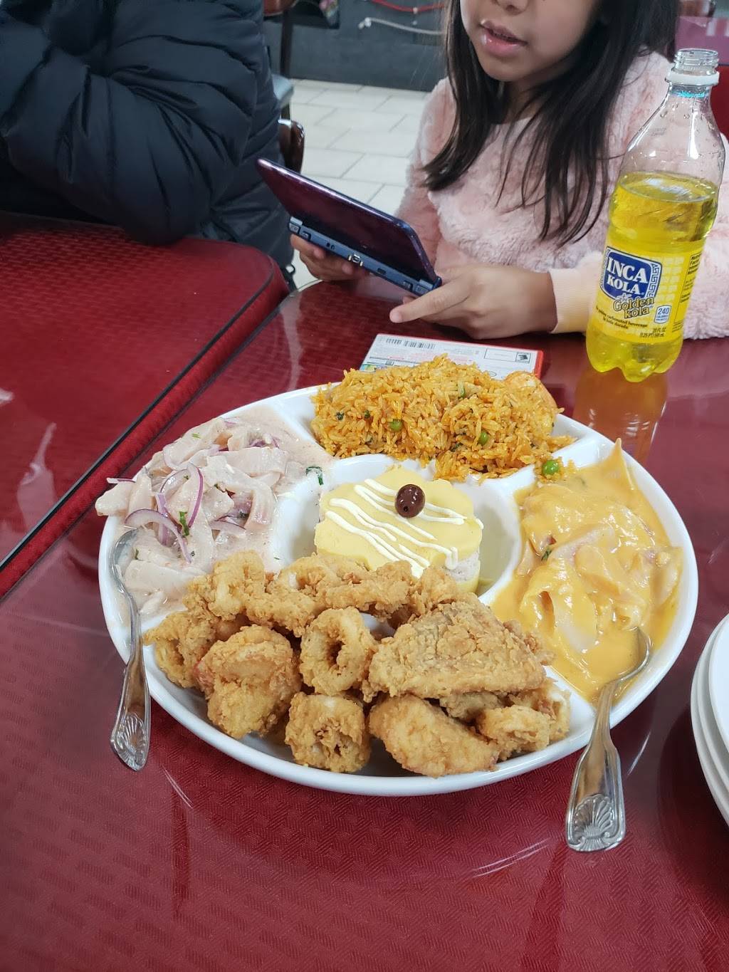 Revash Restaurant & Catering | restaurant | 4445 Brookfield Corporate Dr, Chantilly, VA 20151, USA | 7032633338 OR +1 703-263-3338