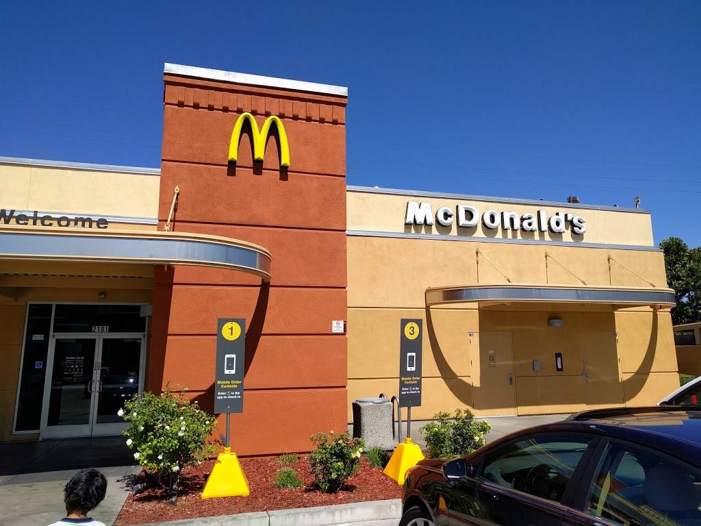 McDonalds | cafe | 2191 Monterey Rd, San Jose, CA 95125, USA | 4082790824 OR +1 408-279-0824