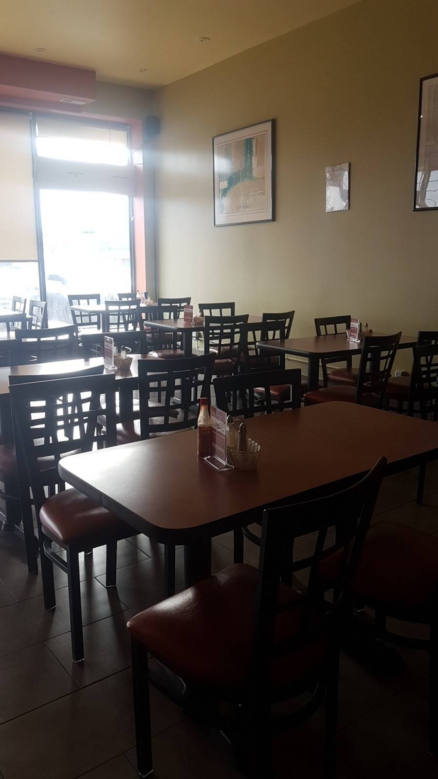 Island Palace Restaurant | restaurant | 1125 Dundas St E, Mississauga, ON L4Y 2C4, Canada | 4378872860 OR +1 437-887-2860