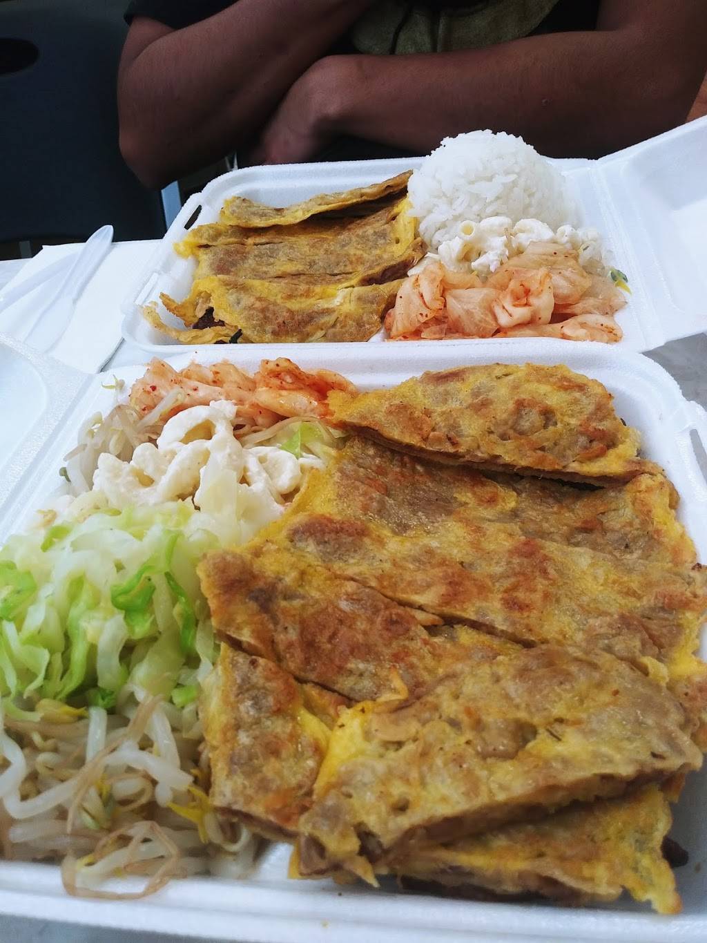 Nimitz Bar-Bq House | restaurant | 3131 N Nimitz Hwy # 117, Honolulu, HI 96819, USA | 8088333343 OR +1 808-833-3343